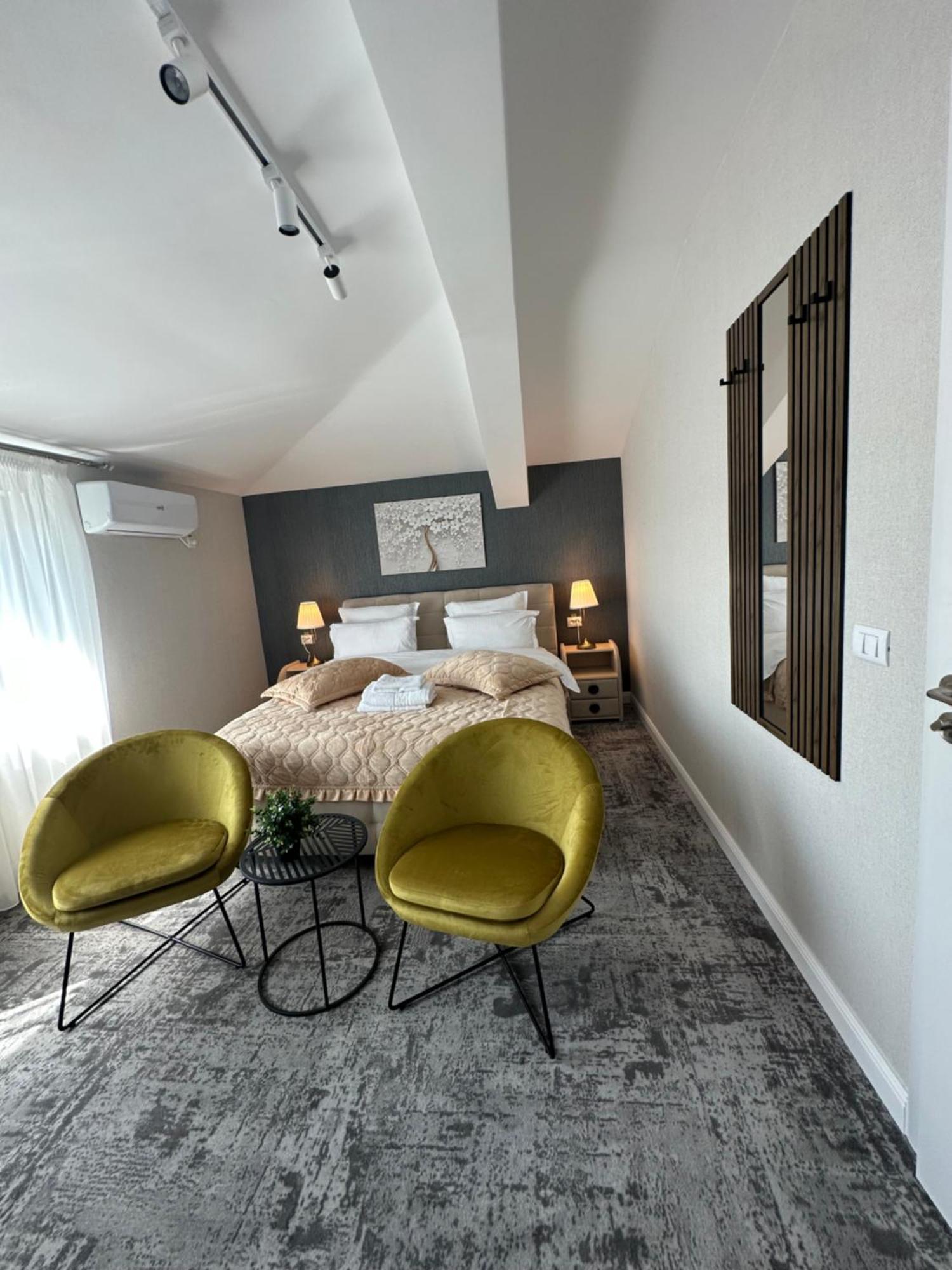 Complex Rediu 54 Luxury Apartaments Iasi Exterior foto