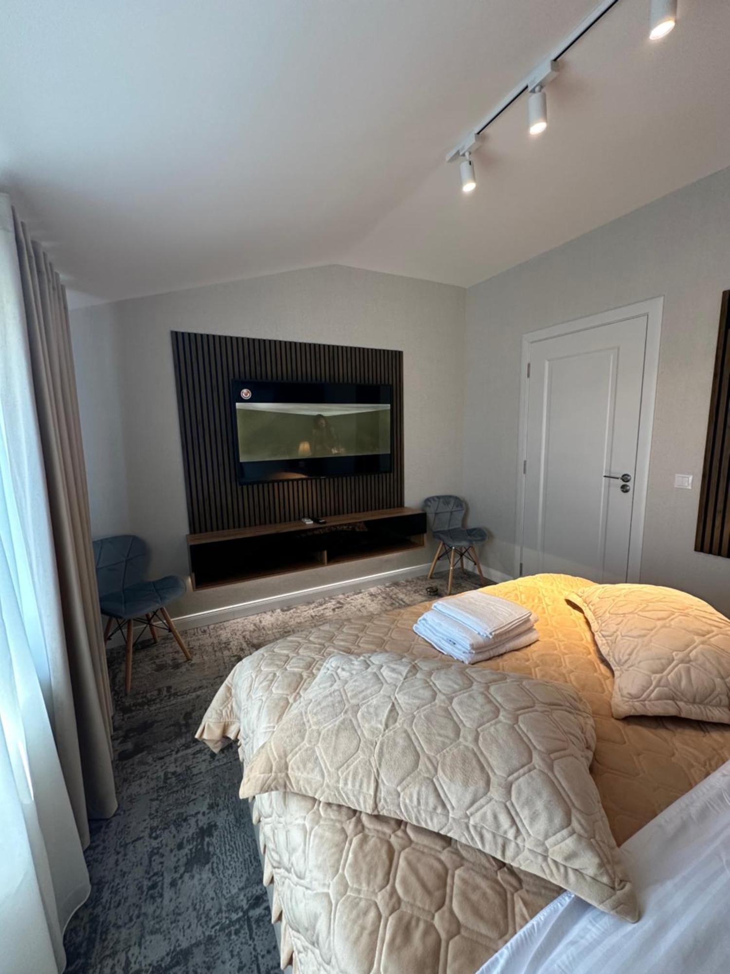 Complex Rediu 54 Luxury Apartaments Iasi Exterior foto