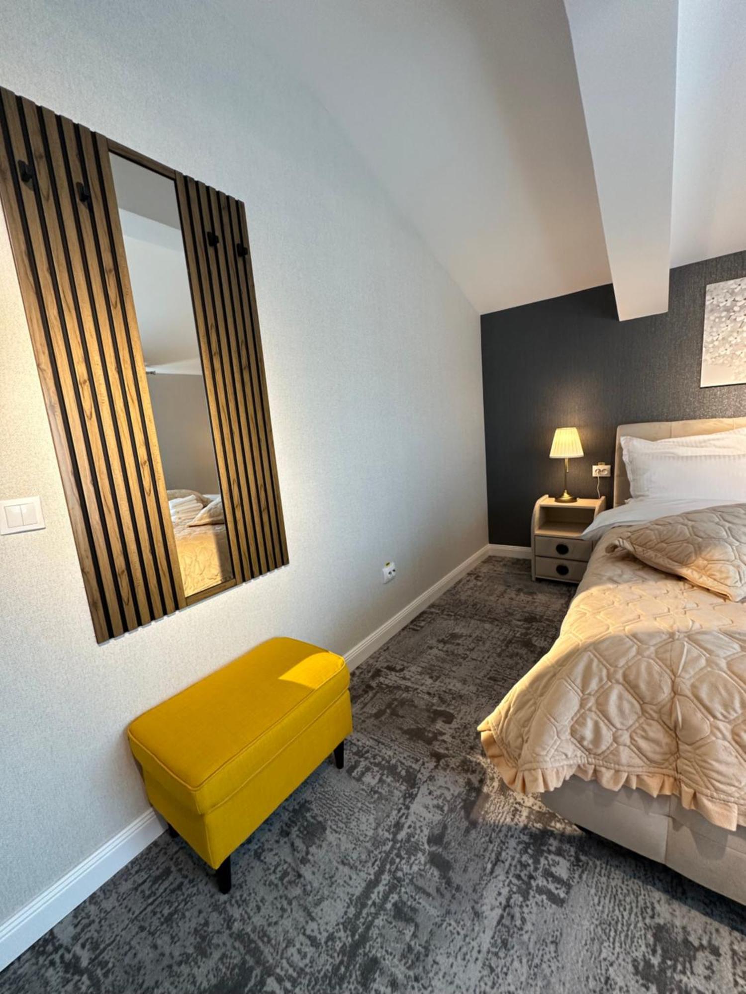 Complex Rediu 54 Luxury Apartaments Iasi Exterior foto